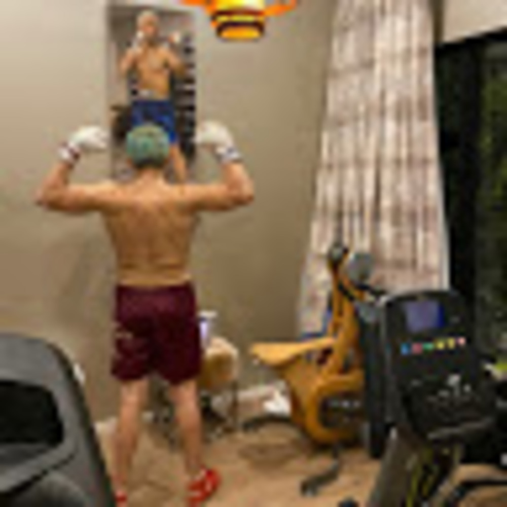 Meet your Posher, Julio cesar